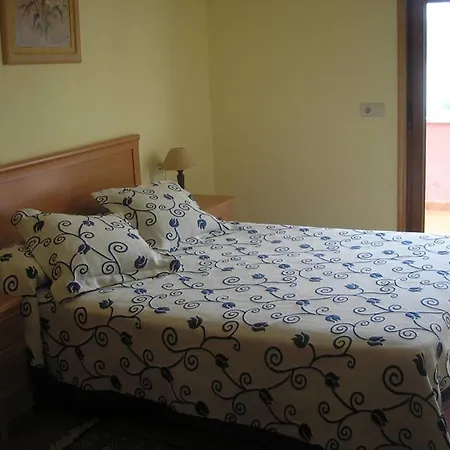 Comfortable With Sea View In 60m² Parking Included A Guarda